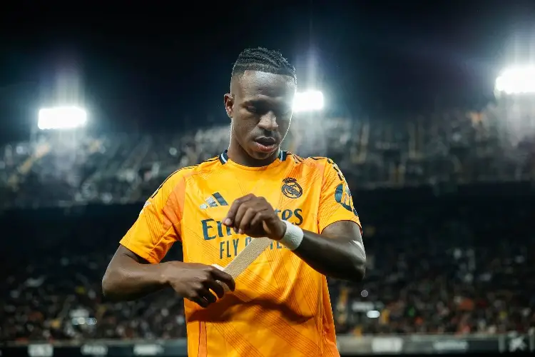 Vinicius se mantiene castigado, no juega dos partidos con Real Madrid