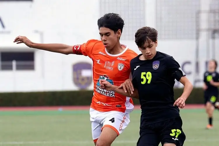 Racing de Veracruz cosecha dos triunfos en la Liga Nacional Juvenil 