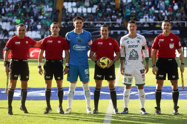 James Rodríguez anota su primer gol en México, se lo hizo a Sebastián Jurado