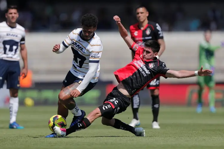 Pumas y Atlas aburren en CU