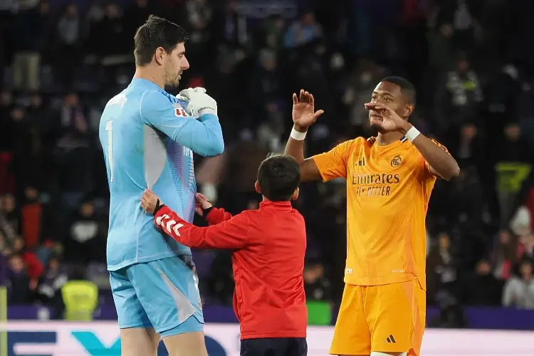 Courtois advierte que Real Madrid debe despertar en Champions