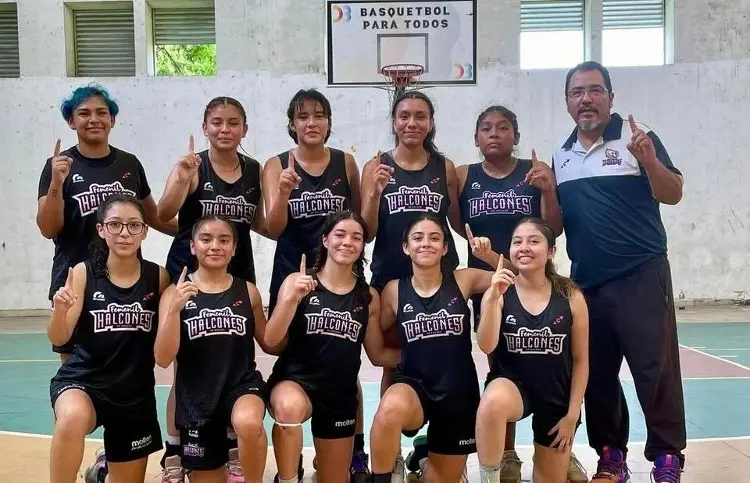 Academia Halcones de Xalapa participará en Selectivo CONADE 2025