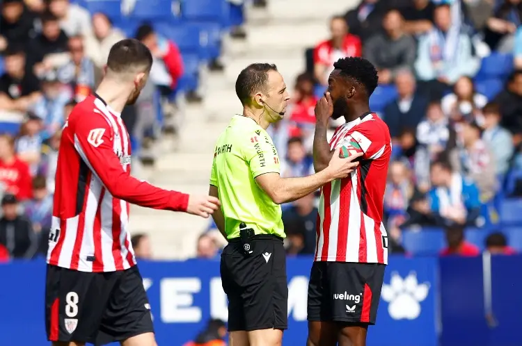 Una vez más, denuncian casos de racismo en pleno partido de La Liga de España