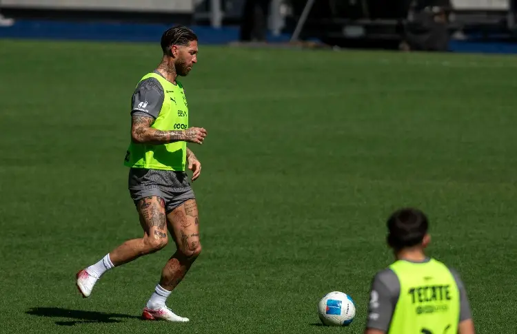 Sergio Ramos, listo para debutar con el Monterrey