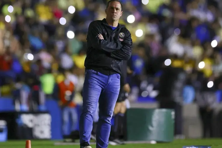 André Jardine se va frustrado tras el empate de América ante León