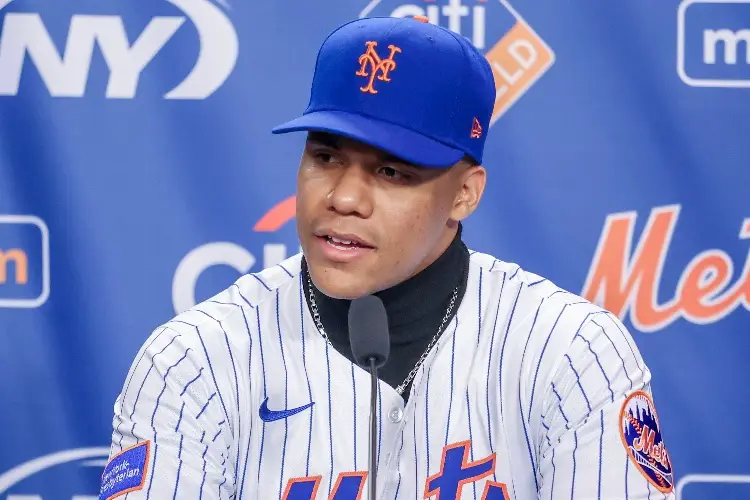 Juan Soto conecta cuadrangular en su primera exhibición con los Mets