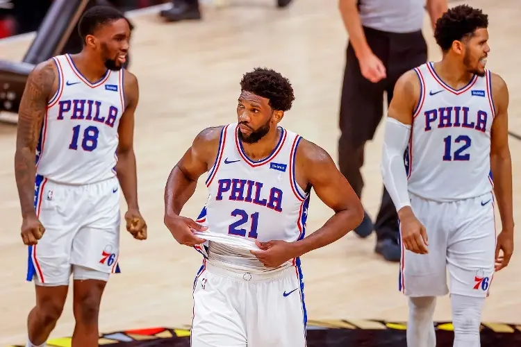 NBA: Philadelphia 76ers toca fondo al ser humillado en casa por los Bulls