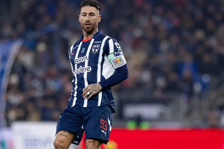 Sergio Ramos regresará como titular con Rayados