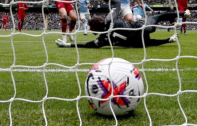 El Bournemouth de Julián Araujo se mete a Cuartos de Final en la FA Cup 