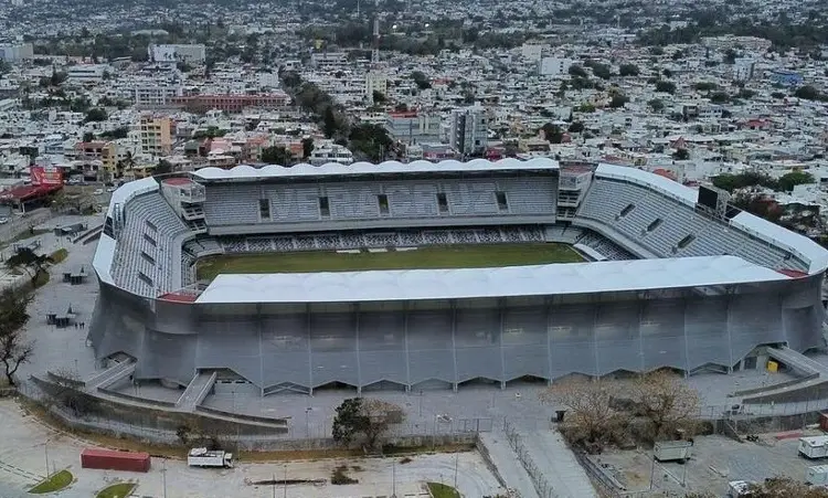 ¡Hasta con taquilla y oficina nueva! Ya casi está el Pirata Fuente en Veracruz