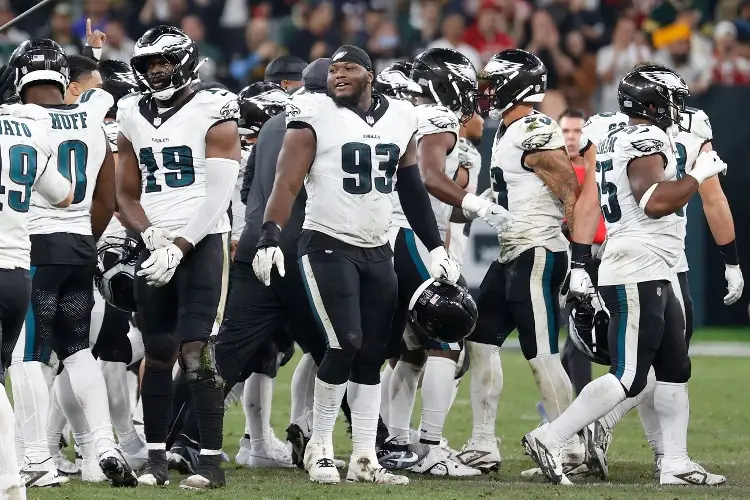 NFL: Con 51 millones de dólares, el campeón Philadelphia Eagles retiene a Zack Baun