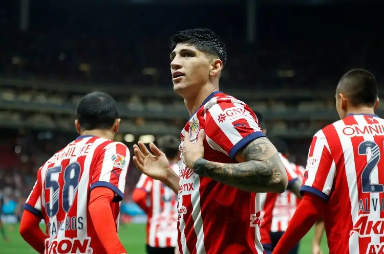 Alan Pulido y las Chivas se ilusionan con ser campeones de la Concachampions 