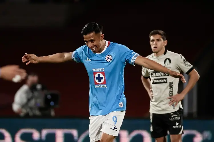 Cruz Azul impone autoridad frente a San Luis