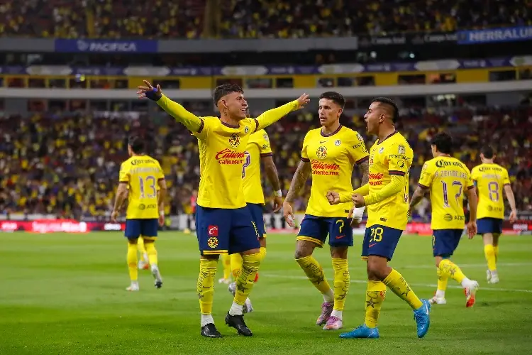 América le pega al Atlas y toma el liderato de la Liga MX