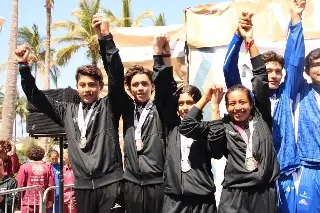 Cierra Veracruz con dos medallas en Relevos de triatlón en Juegos Conade