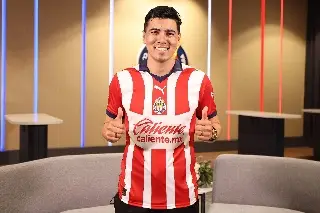 Imagen Erick Gutiérrez causa baja de Chivas