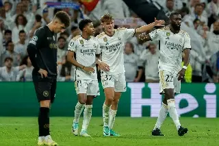 Real Madrid supera al Napoli y asegura liderato