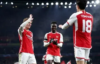 Arsenal aplasta a un débil Lens en la Champions