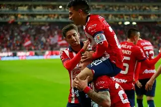 Imagen Chivas vence a Pumas en la ida de los cuartos de final