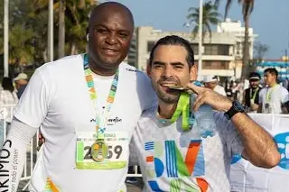 Imagen Ex capitán de América vino a Veracruz y corrió Medio Maratón