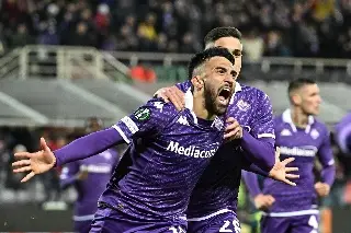 De forma agónica, Fiorentina se mete a Semifinales en la Conference League
