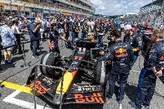 Imagen 'Checo' sube una posición en GP de Miami tras sanción a Sainz