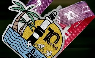 La medalla de la 10ma edición de Triatlón Sprint Boca