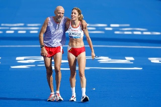 Me descalificaron por ser buena persona: Atleta que ayudó a su guía mientras sufría ‘calambres’ en los Juegos Paralímpicos