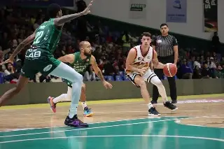 Imagen Halcones Rojos de Veracruz gana en San Luis Potosí y pelea por los Playoffs