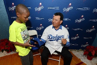 Fernando Valenzuela podría necesitar un trasplante, asegura médico (VIDEO)