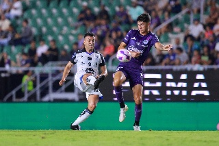 Querétaro le saca el empate a Mazatlán en el último minuto 