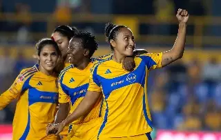 Imagen Tigres Femenil propina goleada de escándalo a Pumas y clasifica a Semifinales 