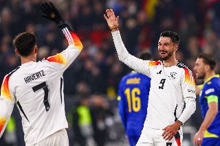 Alemania golea sin piedad a una débil selección de Bosnia-Herzegovina