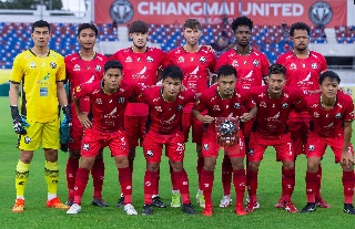 El ex Tiburón que se retiró en la segunda división de Tailandia