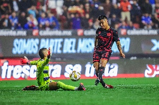 ¡Sorpresa! Xolos golea a Cruz Azul en la ida de los cuartos de final