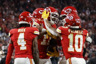 NFL: Chiefs vence a Texans y demuestra su dominio en la Conferencia Americana