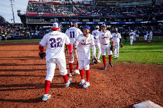 República Dominicana gana el primer juego de la Serie del Caribe 2025