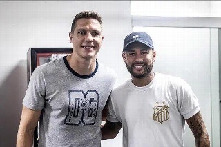 El ex Tiburón que va a jugar junto a Neymar en Brasil