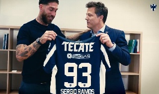 Por esta razón Sergio Ramos usará el número 93 en Rayados (VIDEO)