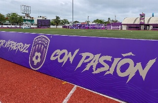 Racing de Veracruz incrementa capacidad en su estadio (VIDEO)