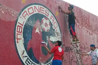 Imagen Fidel Herrera: El hombre que logró lo imposible, recuperar a los Tiburones Rojos de Veracruz