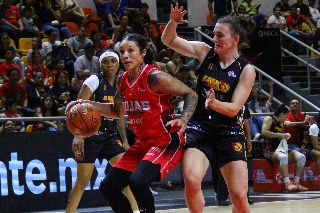 Las Rojas de Veracruz tropiezan en su debut en la LNBPF