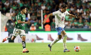 Cruz Azul toma ventaja ante León en un emocionante juego de ida