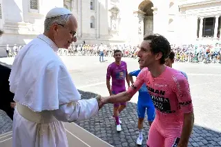 Imagen Papa León XIV recibe a Del Toro y a demás líderes del Giro de Italia