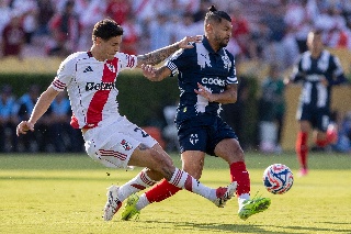 Rayados y River Plate se dan con todo, pero olvidan los goles