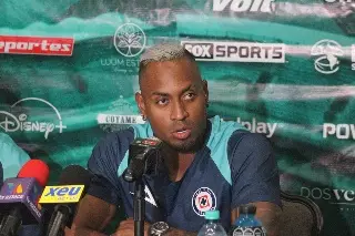 Imagen Esto dijeron los futbolistas de Cruz Azul al llegar a Veracruz (VIDEO)