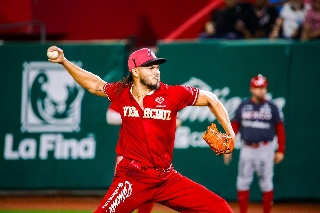 El Águila de Veracruz cae en el primer juego ante los Diablos Rojos del México 