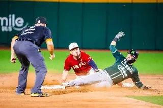 Imagen Pericos vuelve a vencer a El Águila y amarra la serie en el 'Beto' Ávila