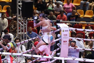 Esneydi La Leona Rodríguez retiene título mundial plata CMB en Veracruz
