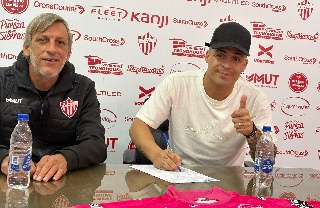 Ex de la Liga MX abandona su equipo en Argentina tras ser amenazado por los hinchas